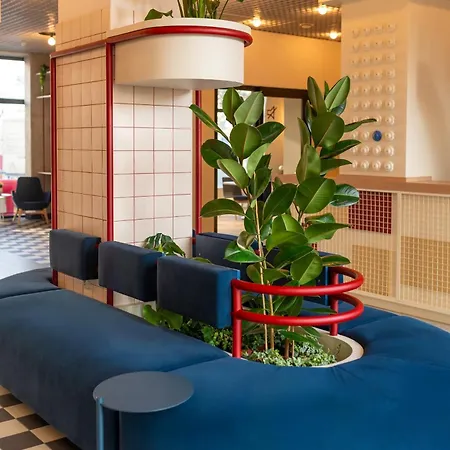 アパート Modern In With Desk For Remote Work And Access To The Gym By Renters *